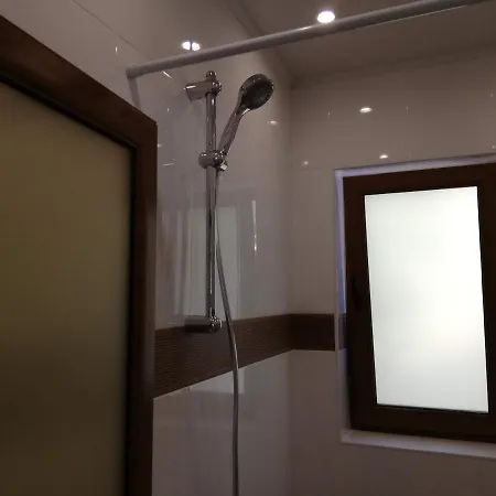 The Yellow House アパート *